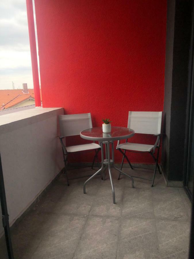 Donny Luxury Apartment Navodari Exterior photo