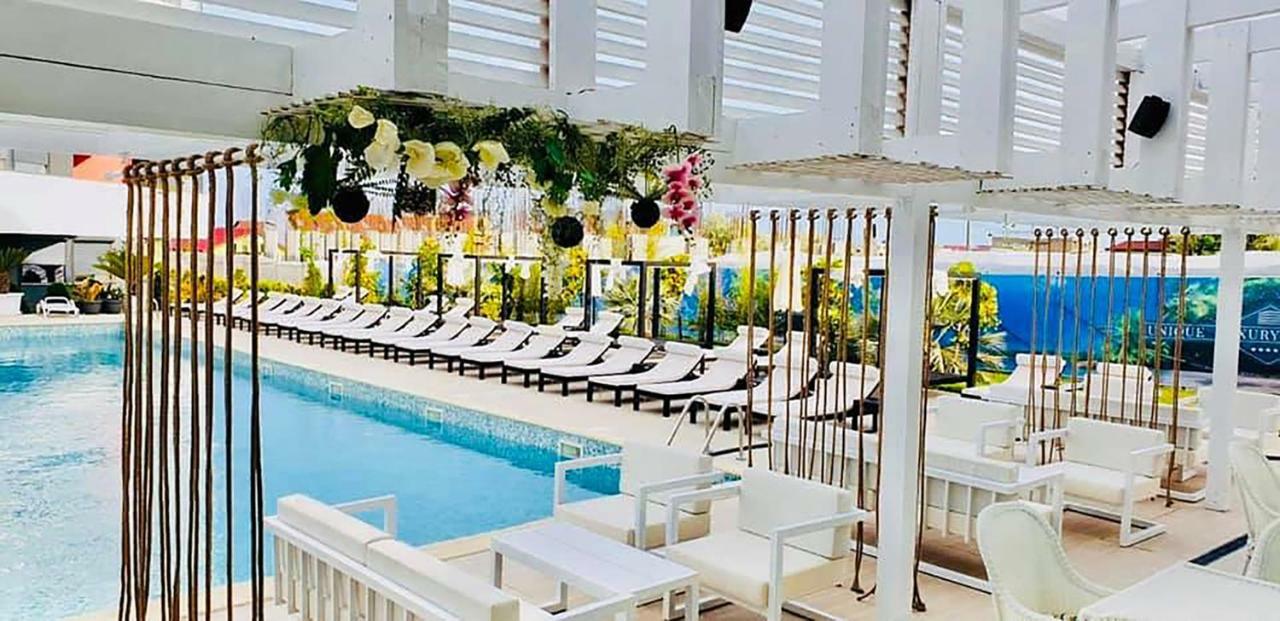 Donny Luxury Apartment Navodari Exterior photo