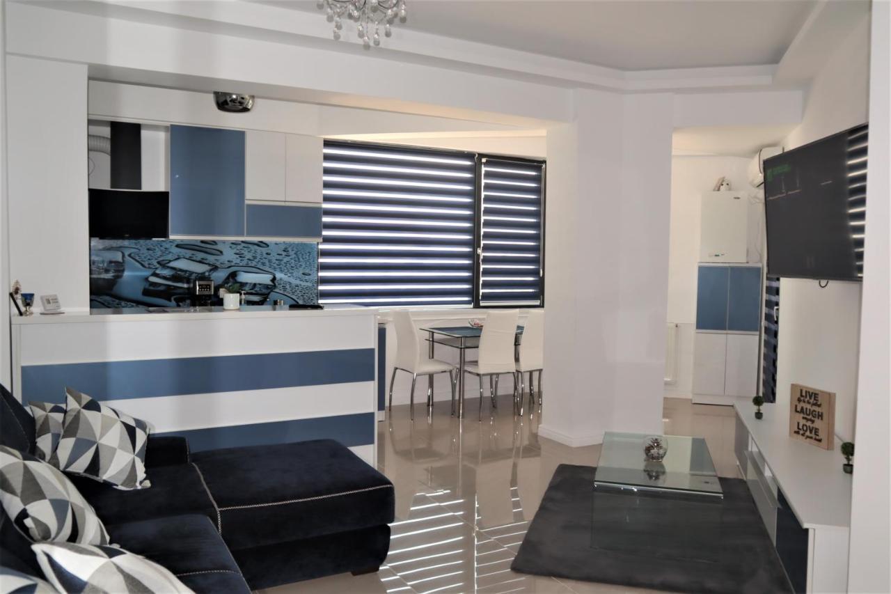 Donny Luxury Apartment Navodari Exterior photo